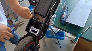 How to replace Gyrocopters Pro Max back tire [upl. by Lavicrep]