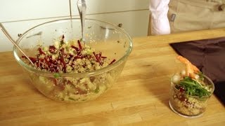 RECETTE  Salade croquante de Pommes Crevettes Betterave et Quinoa  Gourmandises TV [upl. by Canute]