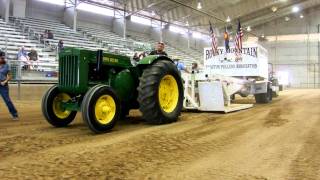 John Deere D  6000 pound class [upl. by Marks807]