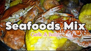 SIMPLE RECIPE SEAFOOD MIX BUTTER  GARLIC  CharlynampLester [upl. by Aihtela]