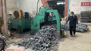 Scrap metal shear machining steel sheet34 [upl. by Akihsar]