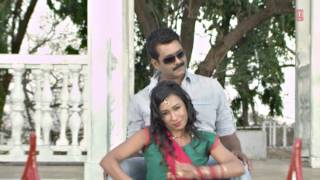 Garam Bhaeel Salwar  New Holi Video Song 2014  Lifafa Mein Abeer  Pawan Singh [upl. by Htebilil436]