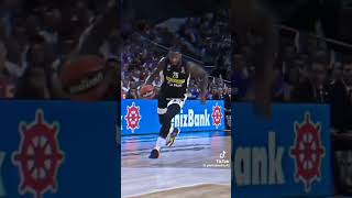 Zbog tebe srce mi je ledeno🖤🤍 partizan grobari basketball euroleague kosarka viral shorts [upl. by Gena]