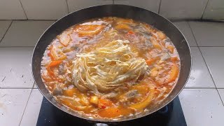 Farm Life  Explore the wild mushroom market cook noodles and meat fried eggs tomatoes mushrooms [upl. by Lucretia491]