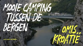 MOOIE CAMPING GEVONDEN TUSSEN DE BERGEN IN OMIS KROATIË176 [upl. by Ennahteb]