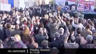 Kosovo unveils Clinton statue [upl. by Lily]