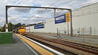 Masterton Wellington Service arriving at Upper Hutt [upl. by Lavina]