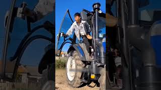 जब owner का बच्चा tractor 🚜 के नीचे khel रहा था tab डॉगी 🐕 julia ने bache को kese बचाया🥺🥹 [upl. by Millford935]