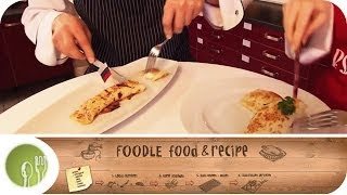 Russische Küche Wareniki Tschebureki Pelmeni und Bortschtsch I Foodle  Food amp Recipe [upl. by Kyre]