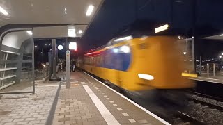 ICMKOPLOPER komt langs station Twello in het donker [upl. by Fidelis]