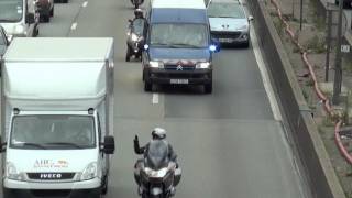 Moto Civile Escorte la Gendarmerie  Civilian Motorcycle Escorts Gendarmes [upl. by Aihsena]