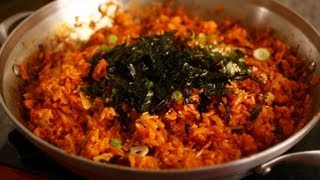 Kimchi fried rice 김치볶음밥 [upl. by Bluhm]