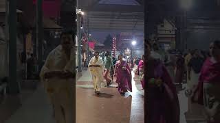 MG Sreekumar sir and Lekha Sreekumar in Guruvayoor temple 💝 love music [upl. by Clarinda560]