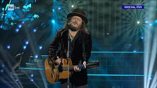 Alessandro Prelli  Zucchero canta quotDiamantequot  Tali e Quali  03022024 [upl. by Rodl491]