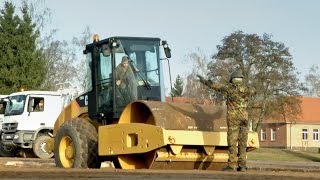 Startbahninstandsetzung durch Luftwaffenpioniere  Bundeswehr [upl. by Llyrrad]