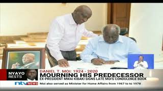 Mwai Kibaki signs late Mois condolence book [upl. by Jeno]