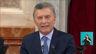 Mauricio Macri quotLos gritos los insultos no hablan de mí hablan de ustedes señoresquot [upl. by Ola]