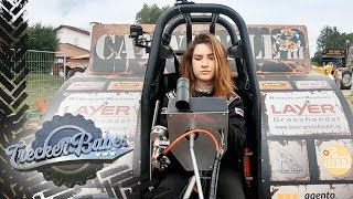 Deutsche Meisterschaft im Tractor Pulling Darf Melanie starten  Trecker Babes  Kabel Eins [upl. by Ammadas]