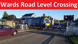 Wards Road Level Crossing  Aberdeen–Inverness line  Elgin Moray [upl. by Deevan429]