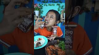 ATI AMPLA AYAM DENGAN SAMBEL TERASI TOMAT LALAP KENIKIR MENTAH BY BUNGA SALSABILA food mukbang [upl. by Winters]