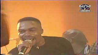 Bisso Na Bisso avec Koffi Olomide Lokua Kanza 3615 Code Niawu live 1999  Zénith de Paris [upl. by Nnayhs]