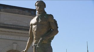 Historians raise concerns over new Atlanta statue [upl. by Lorens725]