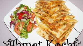 Rezept Gözleme mit Hackfleisch und Mozzarella  AhmetKocht  türkisch kochen  Folge 72 [upl. by Eirruc557]