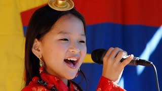 Tibetan song Phayul Dren Lu  Tenzin Kunsel [upl. by Hedva]