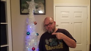 Review 5ft Christmas Tree Bought Off Amazon for 35 Bucks Turnmeon Modern Slim Lightweight White Pink [upl. by Antonetta]