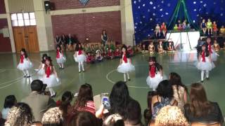 Baile Muñeco de Nieve  Kinder A Colegio Maria Inmaculada 16Dic2016 [upl. by Hanauq]