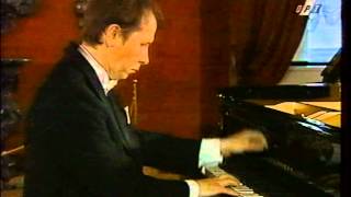 Pletnev plays Tchaikovsky The Seasons [upl. by Ube258]