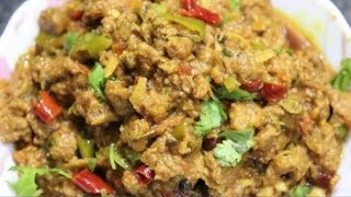 Kate masale ka chicken ishtu keema banane ki aasan recipeeasy preparation [upl. by Joachima]