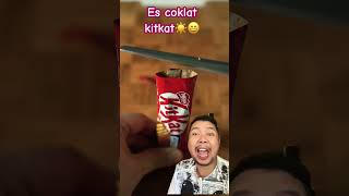 ES COKLAT KITKAT AKU SUKA satisfying cooking chocolate kitkat 아이스크림 icecream [upl. by Ellerad]