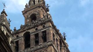 La giralda y el tañir de sus campanas [upl. by Havard]