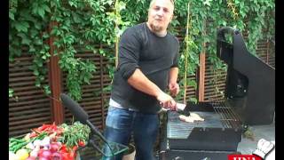 GrillVideo Gefüllte Hähnchenbrust mit BarbecueSoße [upl. by Grata]