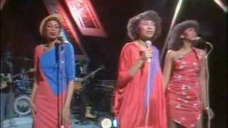 Pointer Sisters Slow Hand  Live on BBCs Russell Harty 1981 [upl. by Oninotna]