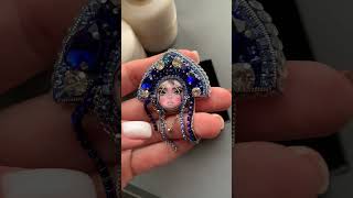 Аксессуар Матрёшка брошь jewelry украшения brooch стиль аксессуары ручнаявышивка [upl. by Asabi]