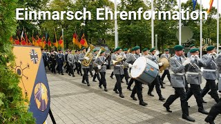 Einmarsch Ehrenformation Kommando CIR Zentralappell  Königgrätzer Marsch Musikkorps der Bundeswehr [upl. by Aidekal]