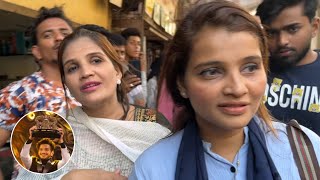 Munawar Faruquis Sister Arrive To See Munawar Ki Janta In Dongri After Munawar Win Bigg Boss Trophy [upl. by Wilhelmina]