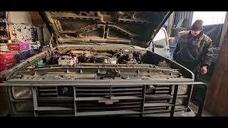 Film cold start 1984 Chevy Blazer K5 M1009 [upl. by Mallin]