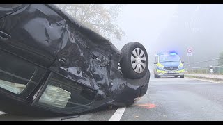 Unfall Emmerich mit Verletzten  Sichtbehinderung durch Schild und Nebel [upl. by Bates997]