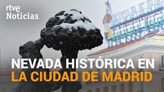 MADRID en alerta roja por el temporal de NIEVE y con problemas en las carreteras  RTVE Noticias [upl. by Edals]