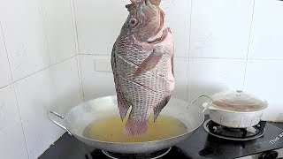 How to Make Crispy Golden Fish w Hot Rice and Special Fish Sauce  Street Food [upl. by Aicnilav43]