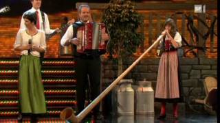 Melanie Oesch yodels Lisa Stoll plays the Alpine Horn great medley of songs [upl. by Trah850]