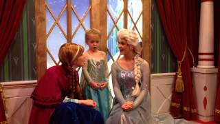 Meet and Greet with Elsa and Anna in Epcot with a Let It Go Singalong [upl. by Selin]