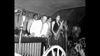 Lionel Hampton amp His Orchestra  Turkey Hop Part 2 Decca 1950 [upl. by Torrance623]