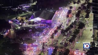 Dozens of police officers respond to Bayside Marketplace due to juveniles fighting [upl. by Shanahan162]