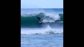 Surfing Hawaii surf waves northshore hawaii wsl surfers beach oahu wavesurf surfing [upl. by Winnifred]