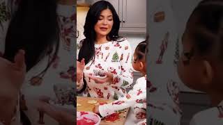 How does Stormi Webster cook for Santa [upl. by Icam315]