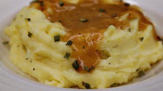 Easy Creamy Mashed Potatoes and Homemade Gravy recipe [upl. by Emera730]